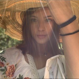 Meet your Posher, Sasha